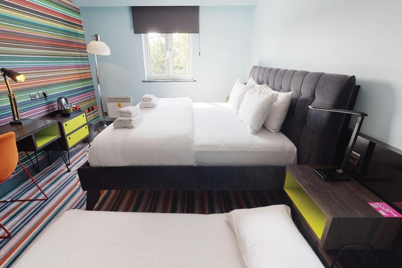 Village Nottingham 3*