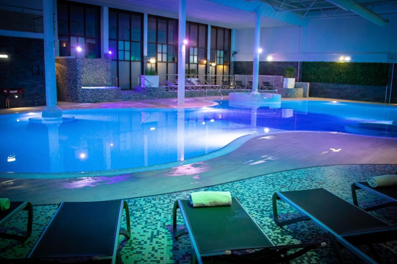Village Nottingham 3*